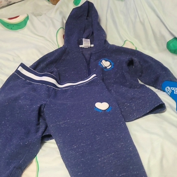 Matching set - Picture 1 of 3